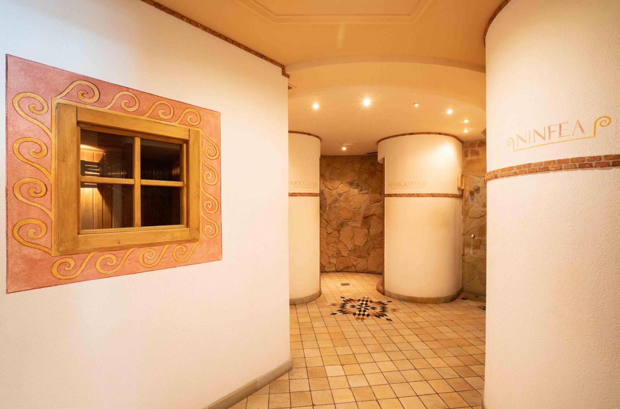 Hotel San Martino Сан-Мартино-ди-Кастроцца Экстерьер фото