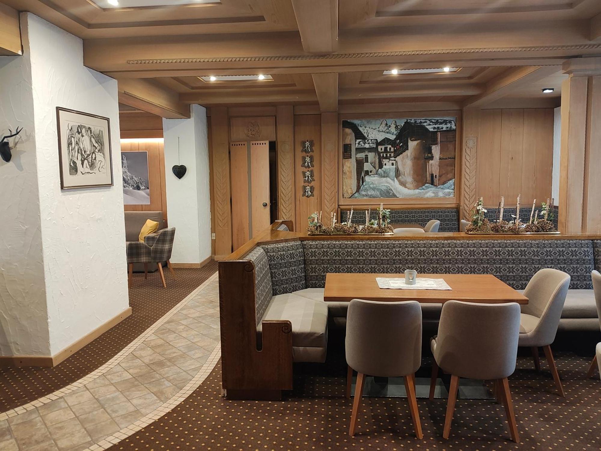 Hotel San Martino Сан-Мартино-ди-Кастроцца Экстерьер фото