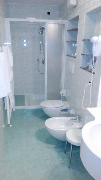 Hotel San Martino Сан-Мартино-ди-Кастроцца Экстерьер фото